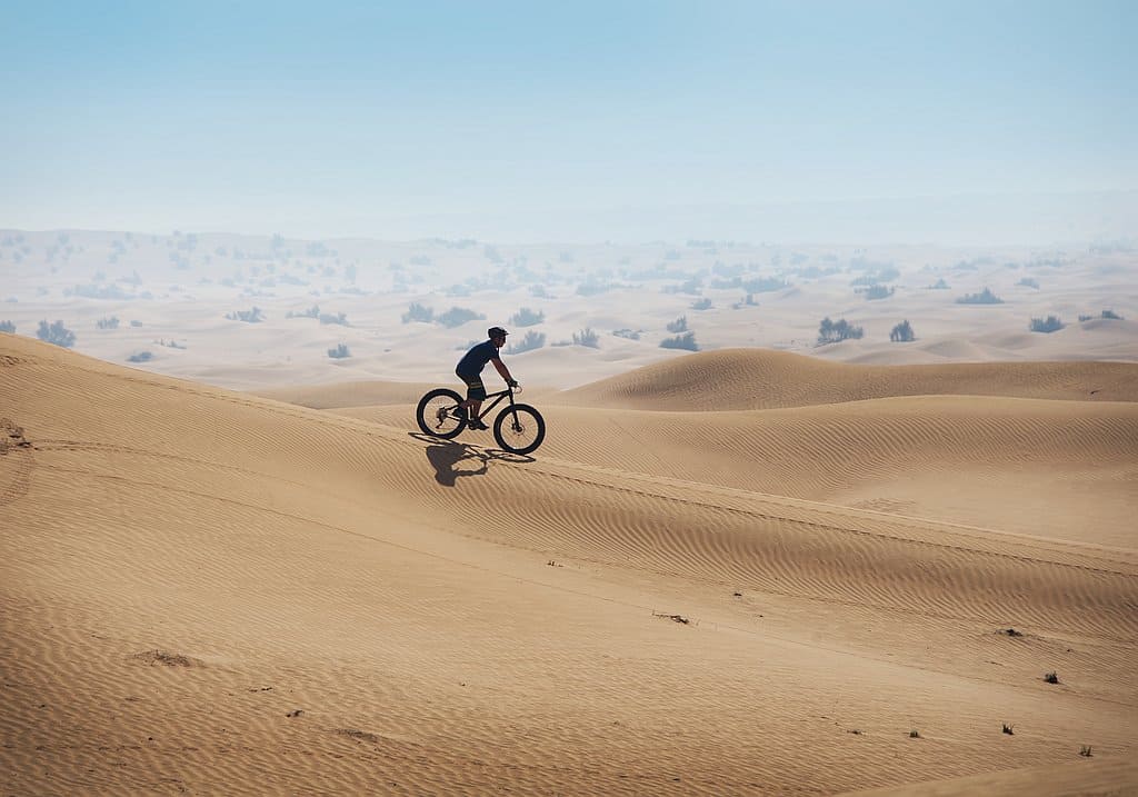 Fahrradfahren in der Wüste