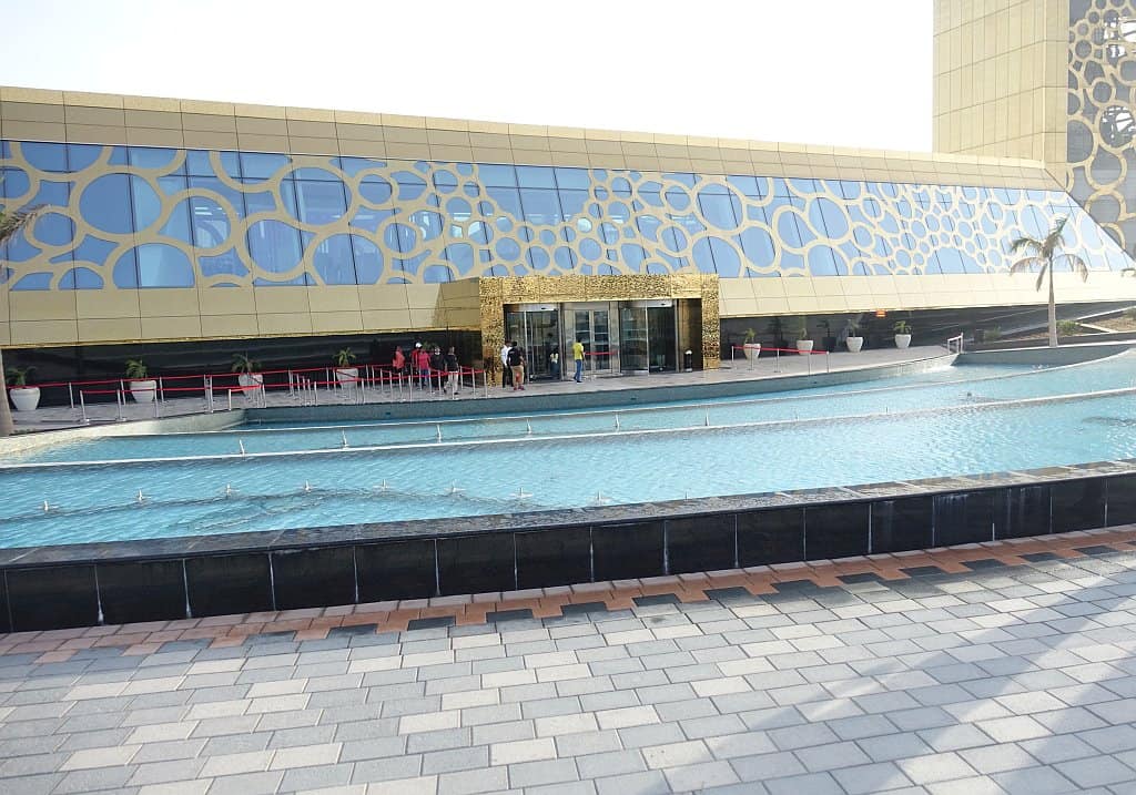 Dubai Frame mit Brunnen