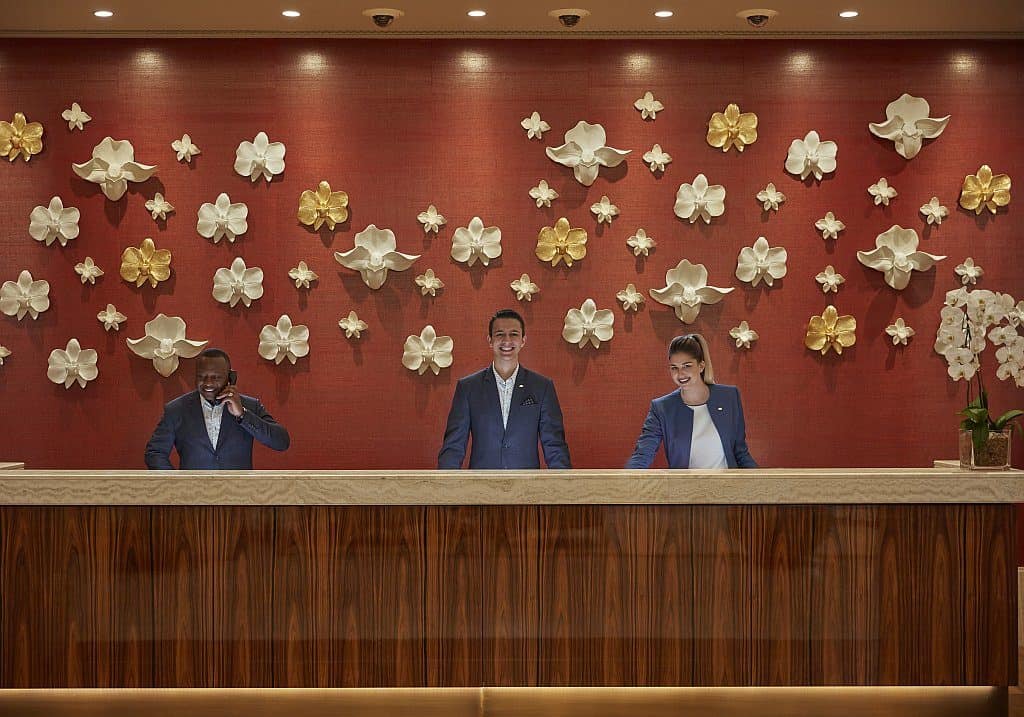 Welcome Desk Mandarin Oriental Jumeira, Dubai