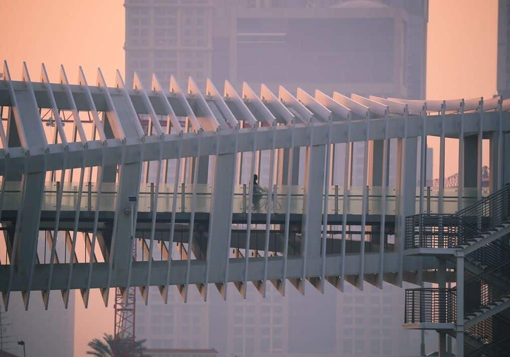 Moderne Brücke Dubai