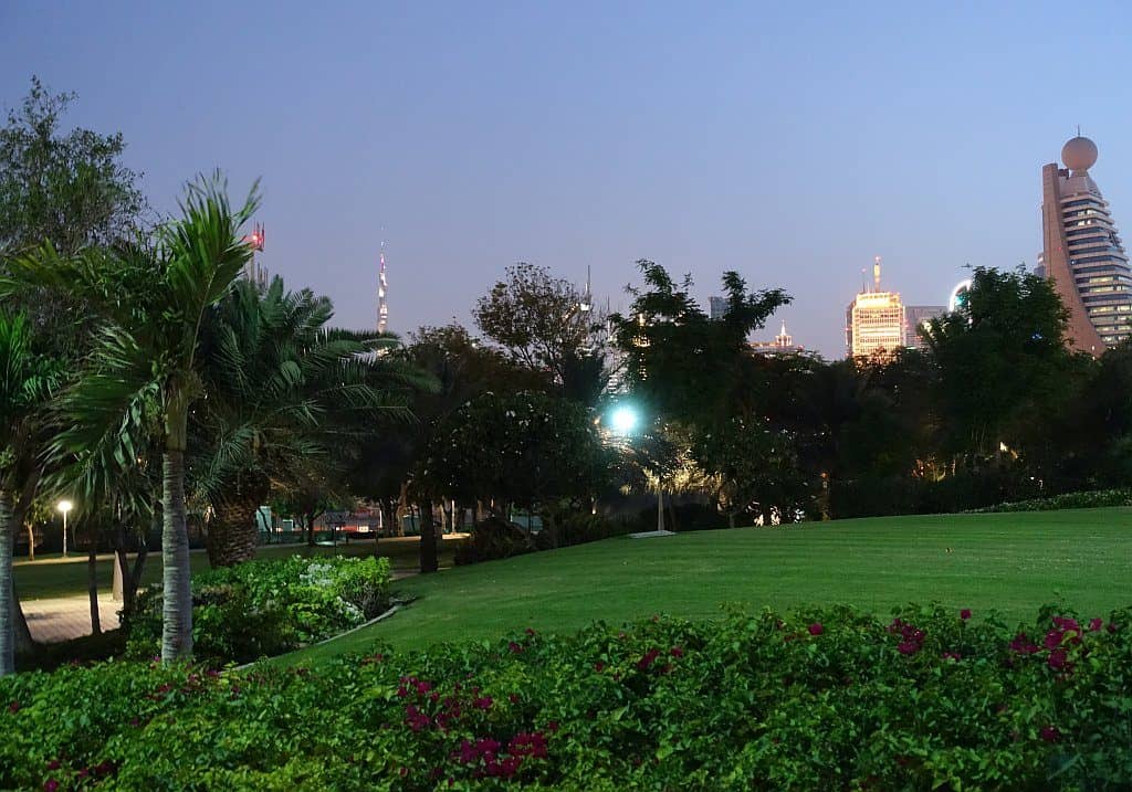 Abends im Zabeel Park